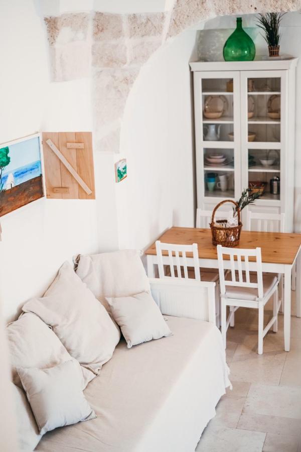 Tetti Bianchi - Deva'S Suite Home Ostuni Extérieur photo